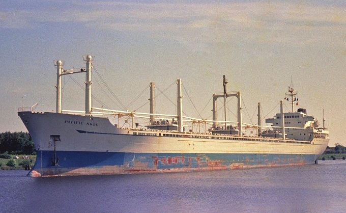 © Hans-Wilhelm Delfs / shipspotting.com