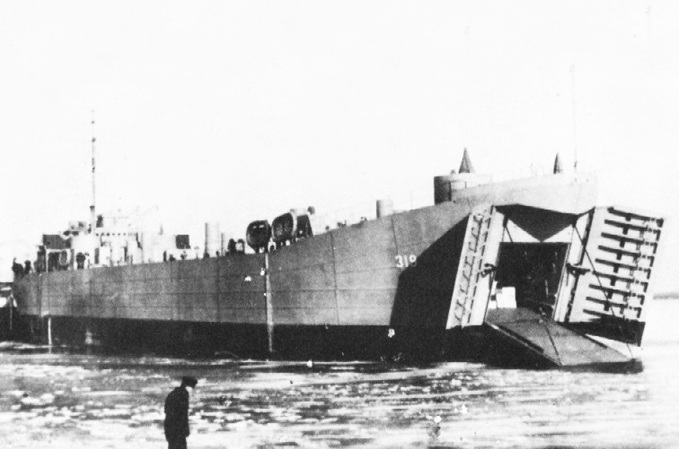 © navsource.org