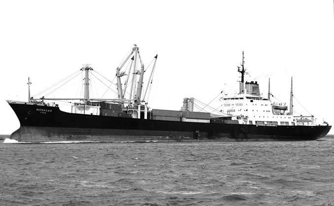 © Fritz Olinga / shipspotting.com