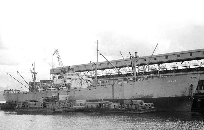 © Walter E. Frost / City of Vancouver Archives