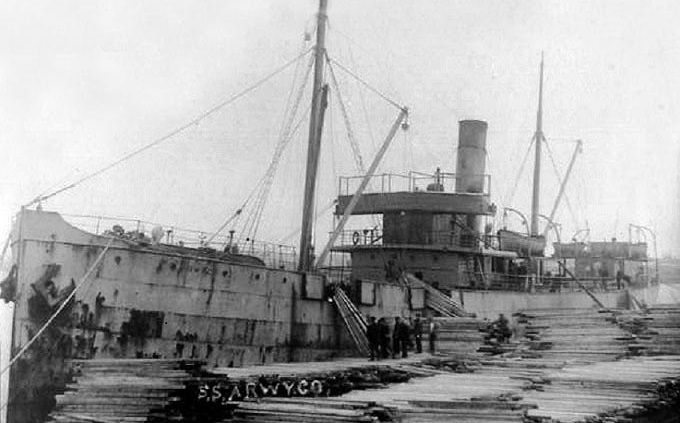 © Rick Cox / 7seasvessels.com