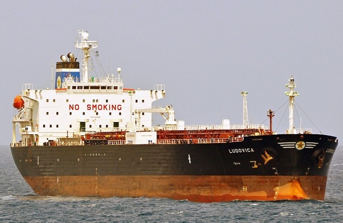 © Tony Hogwood / MarineTraffic.com