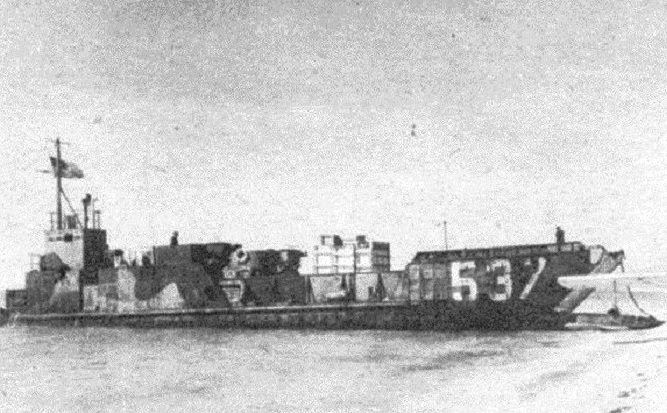 © John Kellers / navsource.org