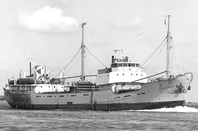 © Malcolm Cranfield / shipspotting.com