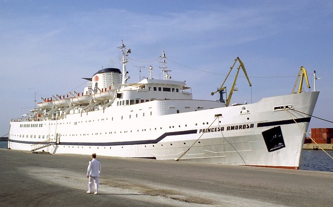 © Anton Heuff / shipspotting.com