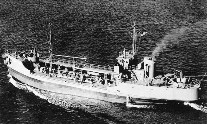 © Nave similar / Stan Svec / navsource.org