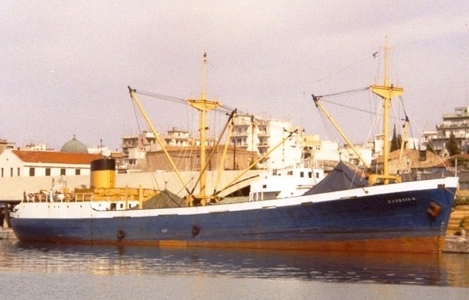 © simonwp / shipspotting.com
