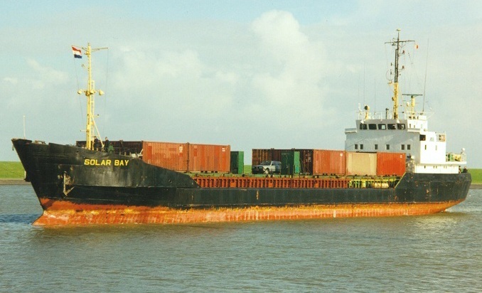 © Fritz Olinga / shipspotting.com