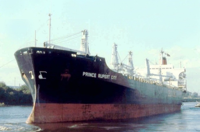 © Paul Strahdee / shipspotting.com