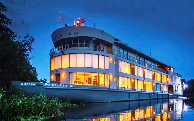 © Delfin Amazon Cruises