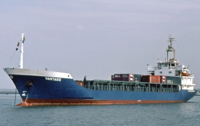 © Bob Scott / shipspotting.com