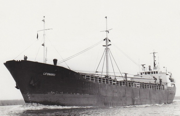 © PWR / shipspotting.com