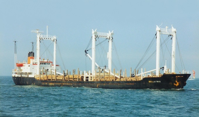© Fritz Olinga / shipspotting.com
