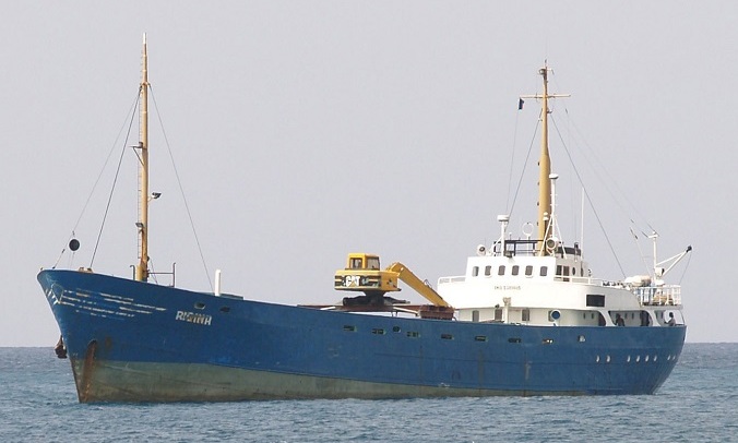 © Adrian Green / shipspotting.com