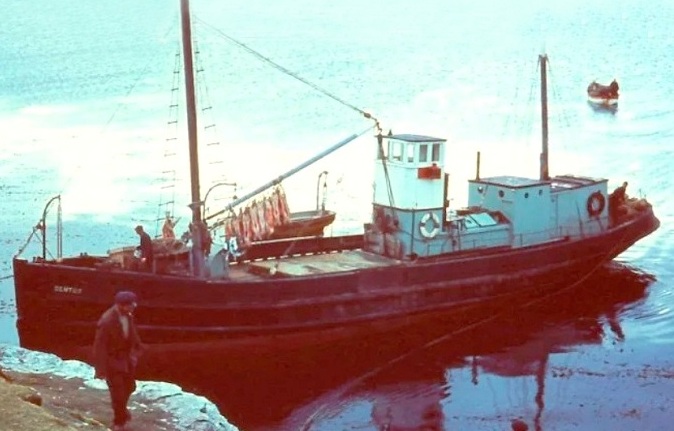 © Falklands Marine Heritage Trust